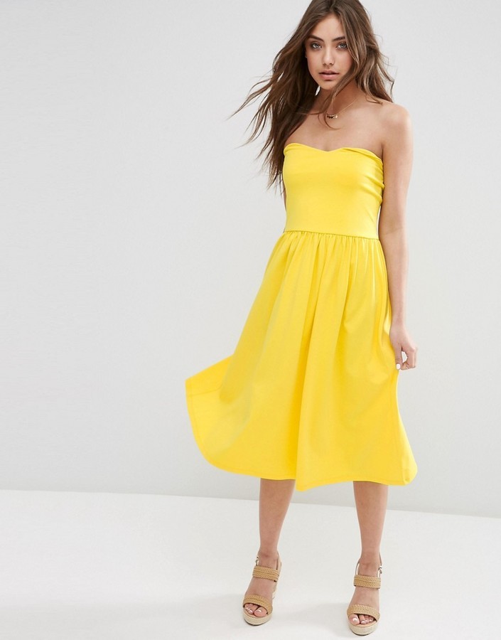 Teen yellow dress