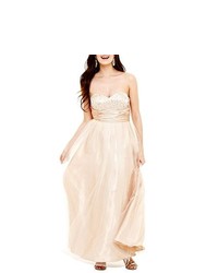 REIGN ON Embellished Sweetheart Ball Gown