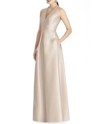 Alfred Sung Sleeveless Sa Gown