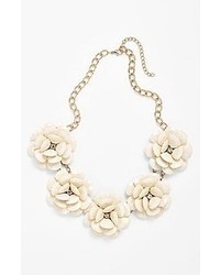 Stephan & Co. Flower Statet Necklace