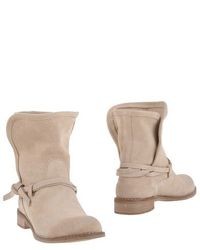 Innue' Ankle Boots