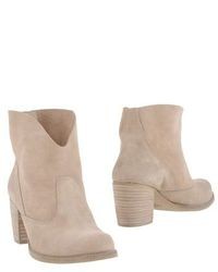 Innue' Ankle Boots