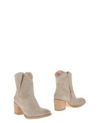 Carla G Ankle Boots