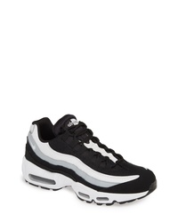 Nike Air Max 95 Essential Sneaker