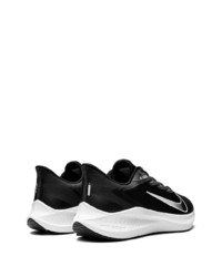 Nike Zoom Winflo 7 Low Top Sneakers