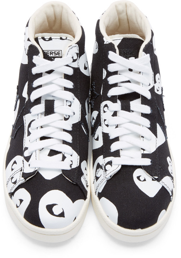 Comme des Garcons Comme Des Garons Play Black Heart Print