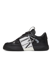 Valentino Garavani Black And White Vl7n Low Top Sneakers
