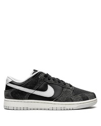 Nike Dunk Low Retro Zebra Sneakers