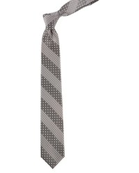 The Tie Bar Pulsating Dots