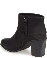 BC Footwear Band 2 Bootie