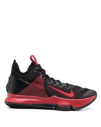 Nike Le Bron Witness 4 Sneakers
