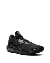 Nike Renew Elevate 2 Low Top Sneakers