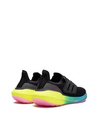 adidas Ultraboost 22 Low Top Sneakers