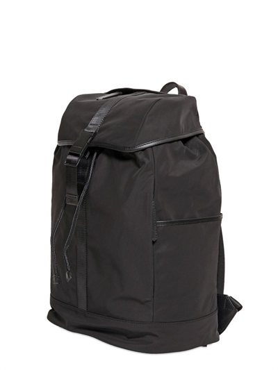 Burberry hot sale watson backpack