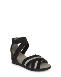 bernie mev. Maldives Wedge Sandal