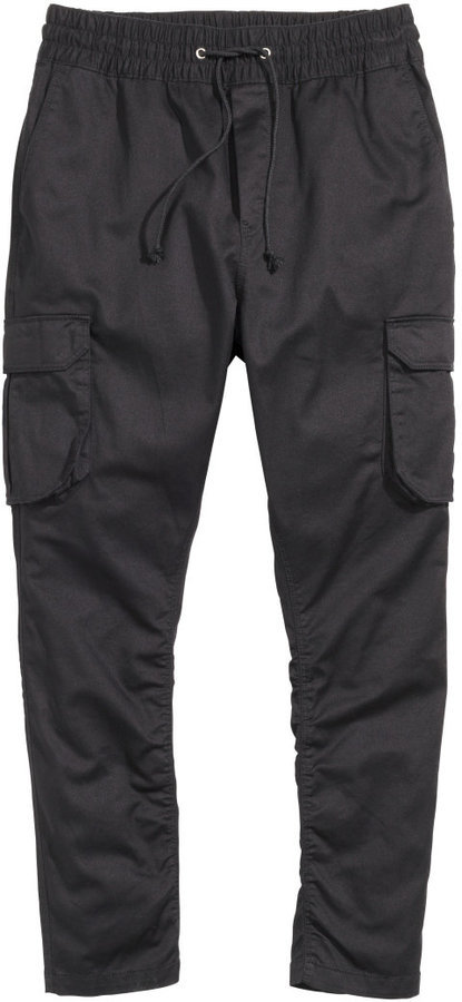 H&M Twill Cargo Pants Black, $29, H & M