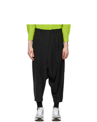 132 5. ISSEY MIYAKE Black Seamless Bottom Basic Trousers