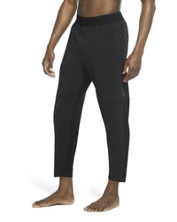 Nike Movet Pocket Yoga Pants