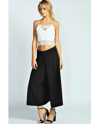 Boohoo Rose Centre Front Pleat Culottes