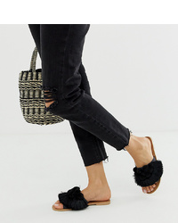 Boohoo Sliders With Pom And In Black