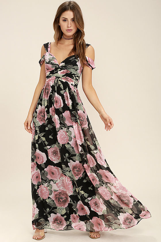 Vuggeviser Rejse forurening LuLu*s Give Me Amore Black And Pink Floral Print Maxi Dress, $67 | Lulu's |  Lookastic