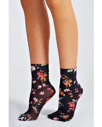 Boohoo Kena Ditsy Floral Ankle Socks