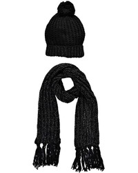 Boohoo Lola Chunky Knit Rib Hat And Scarf Set