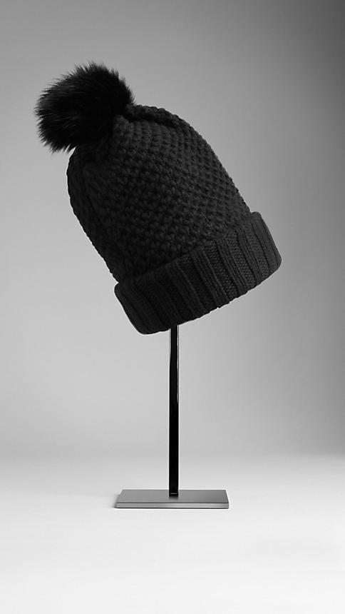 Burberry fur deals pom pom beanie