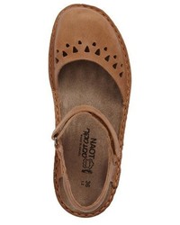 Naot Footwear Naot Celosia Sandal