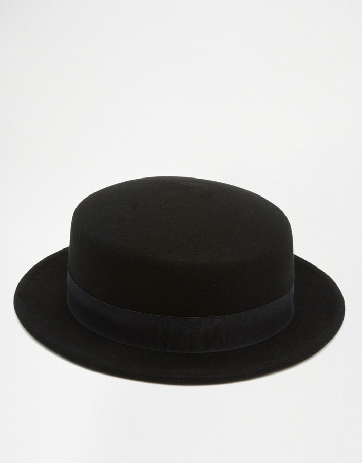 flat black hat