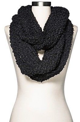 Chunky Knit Infinity Scarf Black