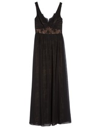 Vera Wang Lace Detail Gown
