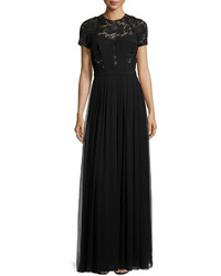 J. Mendel Short Sleeve Lace Gown Noir