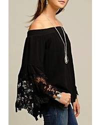 2 Chic Black Lace Sleeve