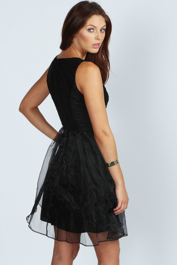 Boohoo Ebony Lace Top Organza Prom Dress, $44 | BooHoo | Lookastic