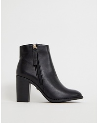 Oasis Ankle Boot With In Black