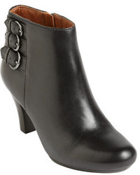 Clarks Society Fashion Leather Ankle Boots