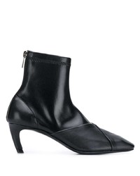 Low Classic Zipped Ankle Boots