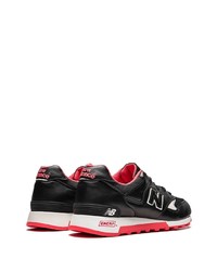New Balance M577 Sneakers