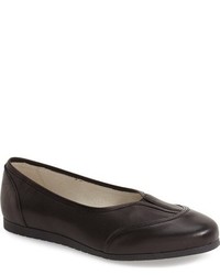 French Sole Sport Round Toe Flat