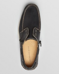 laceless boat shoes