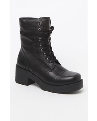 Steve Madden Dreamer Lace Up Boots