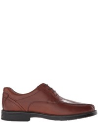 Johnston & Murphy Xc4 Lace Up Wing Tip Shoes