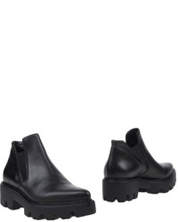 Strategia Ankle Boots