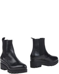 Janet Sport Ankle Boots
