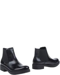 Emanulle Vee Ankle Boots