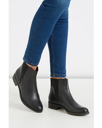 Oasis Cleated Sole Chelsea Boot