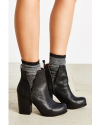 Jeffrey campbell 2024 oshea ankle boot