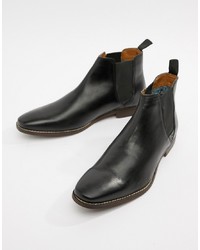 Red Tape Tapton Chelsea Boots In Black