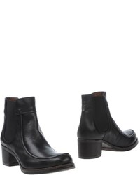 Yosh Collection Ankle Boots
